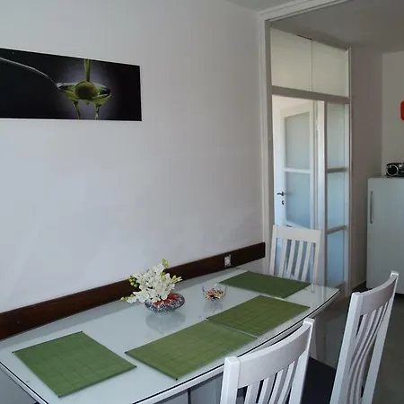 Nana 2 Apartment Sibenik