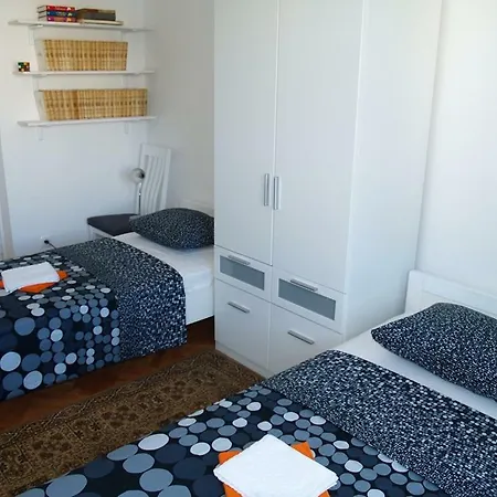 Nana 2 * Sibenik